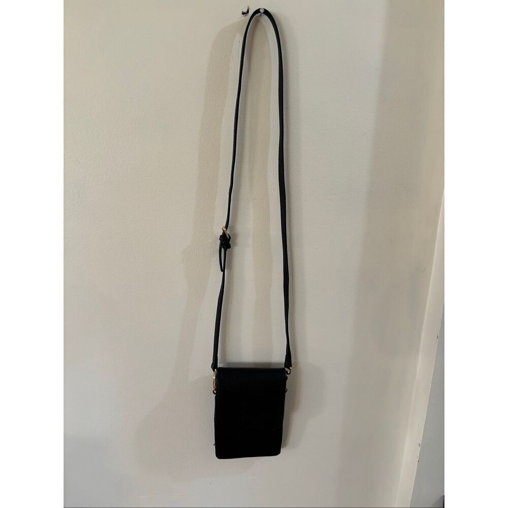 Bostonian Black Leather Crossbody Bag